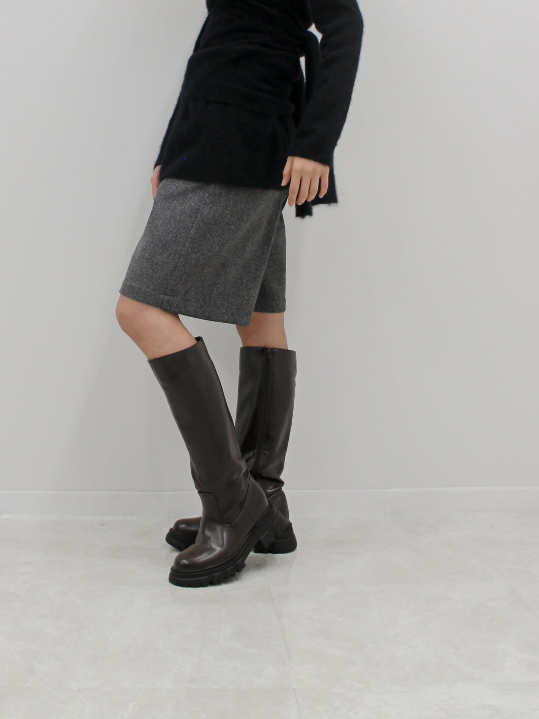 タックハーフパンツ