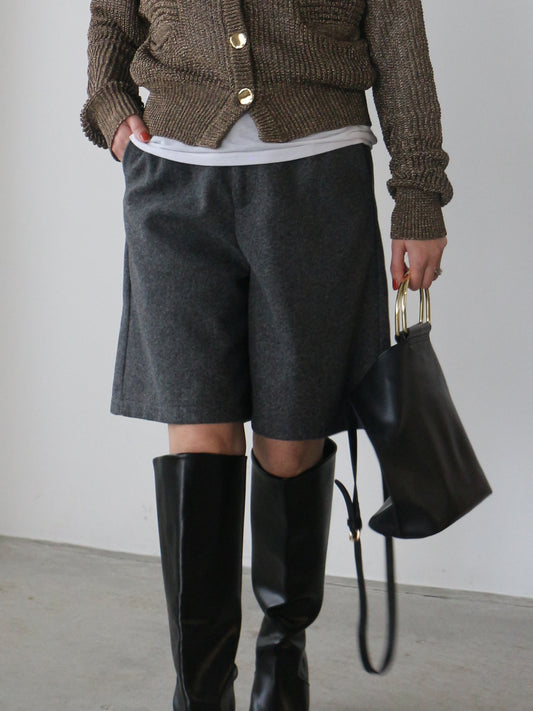 eru タックハーフパンツ