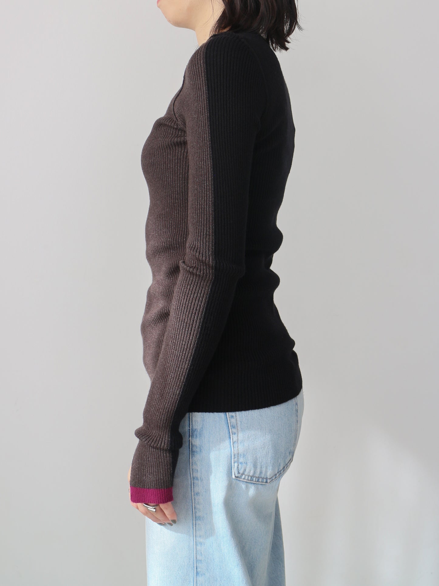 2WAY配色タートルネック