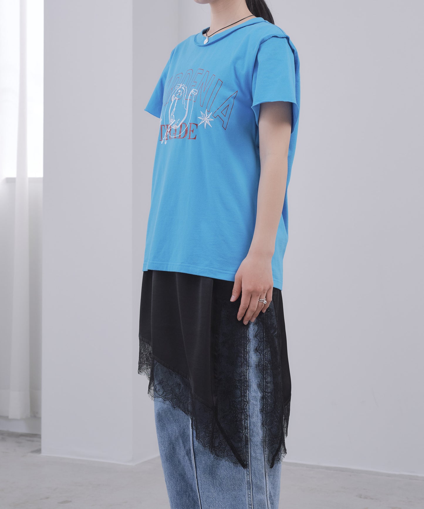 Pqran　【オリジナル図案】馬刺繍カレッジプリントTシャツ