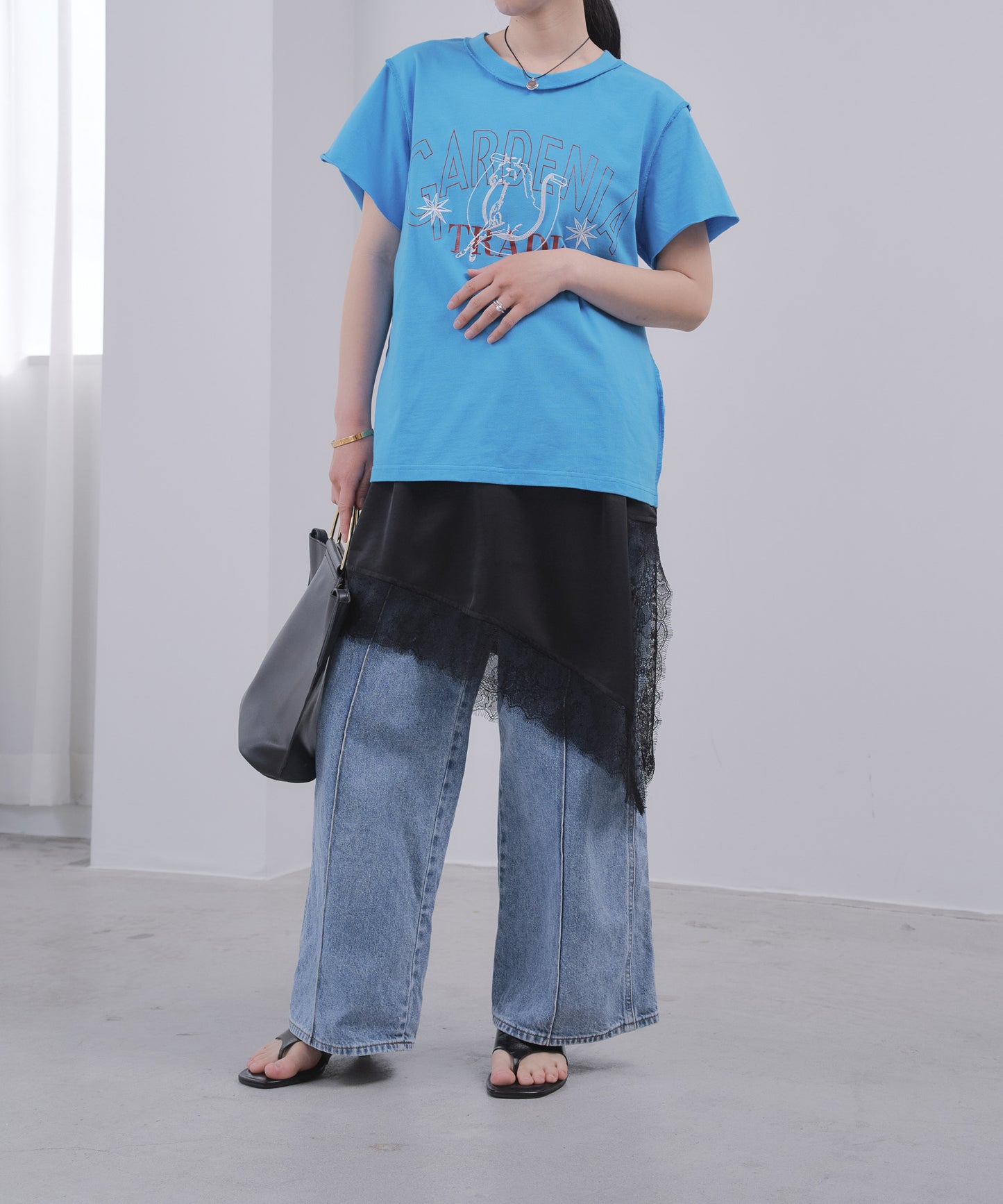 Pqran　【オリジナル図案】馬刺繍カレッジプリントTシャツ