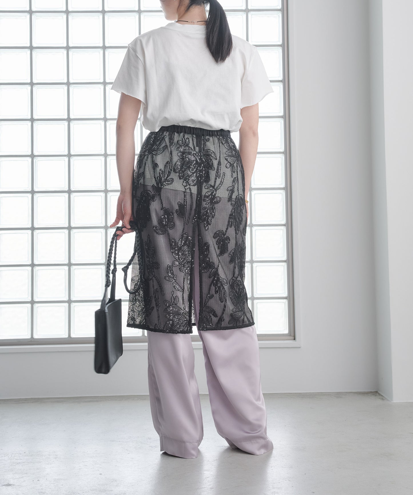 Pqran　スパンコールメッシュスカート