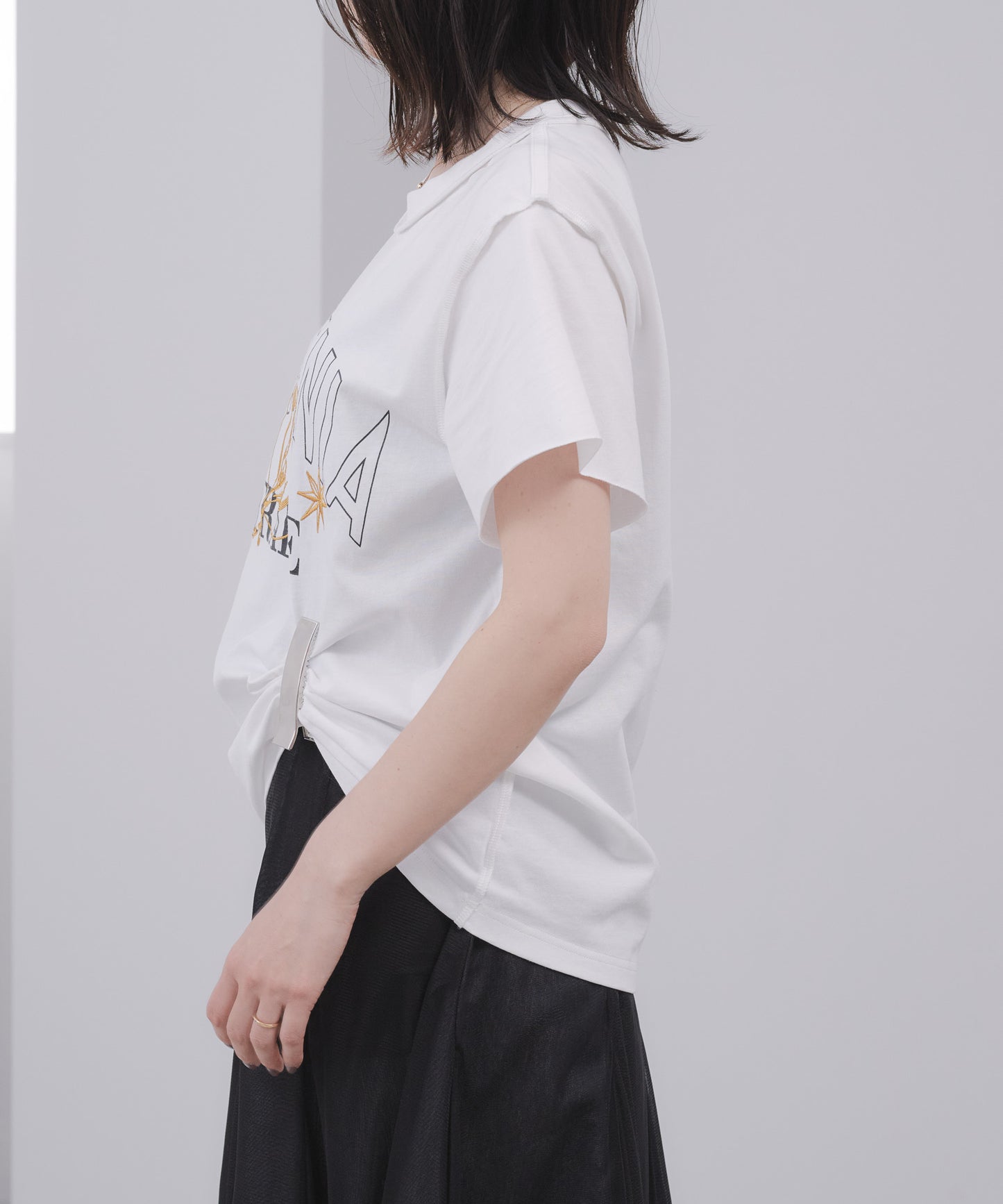 Pqran　【オリジナル図案】馬刺繍カレッジプリントTシャツ