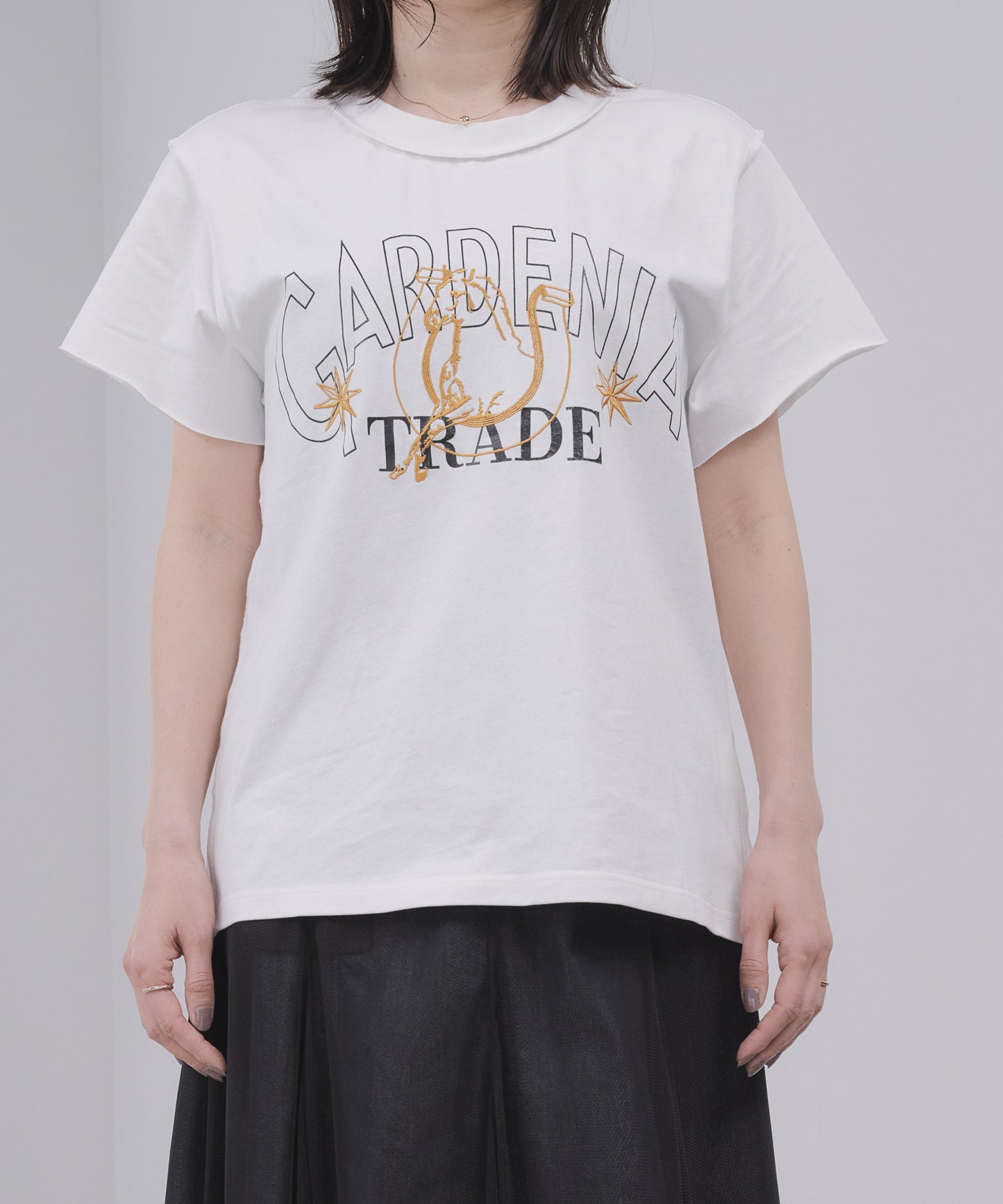 Pqran　【オリジナル図案】馬刺繍カレッジプリントTシャツ