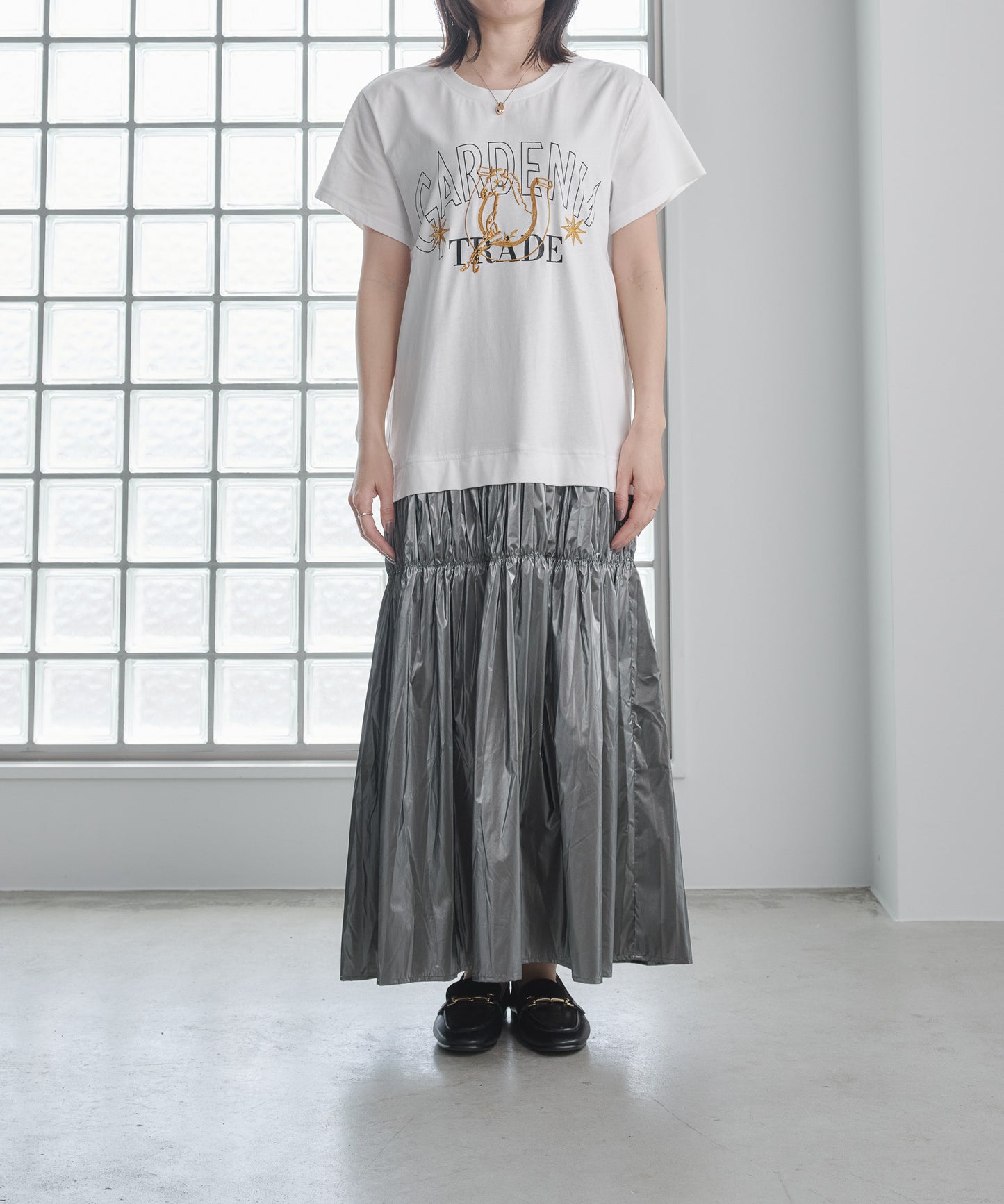 Pqran　【オリジナル図案】ホース刺繍カレッジプリントワンピース