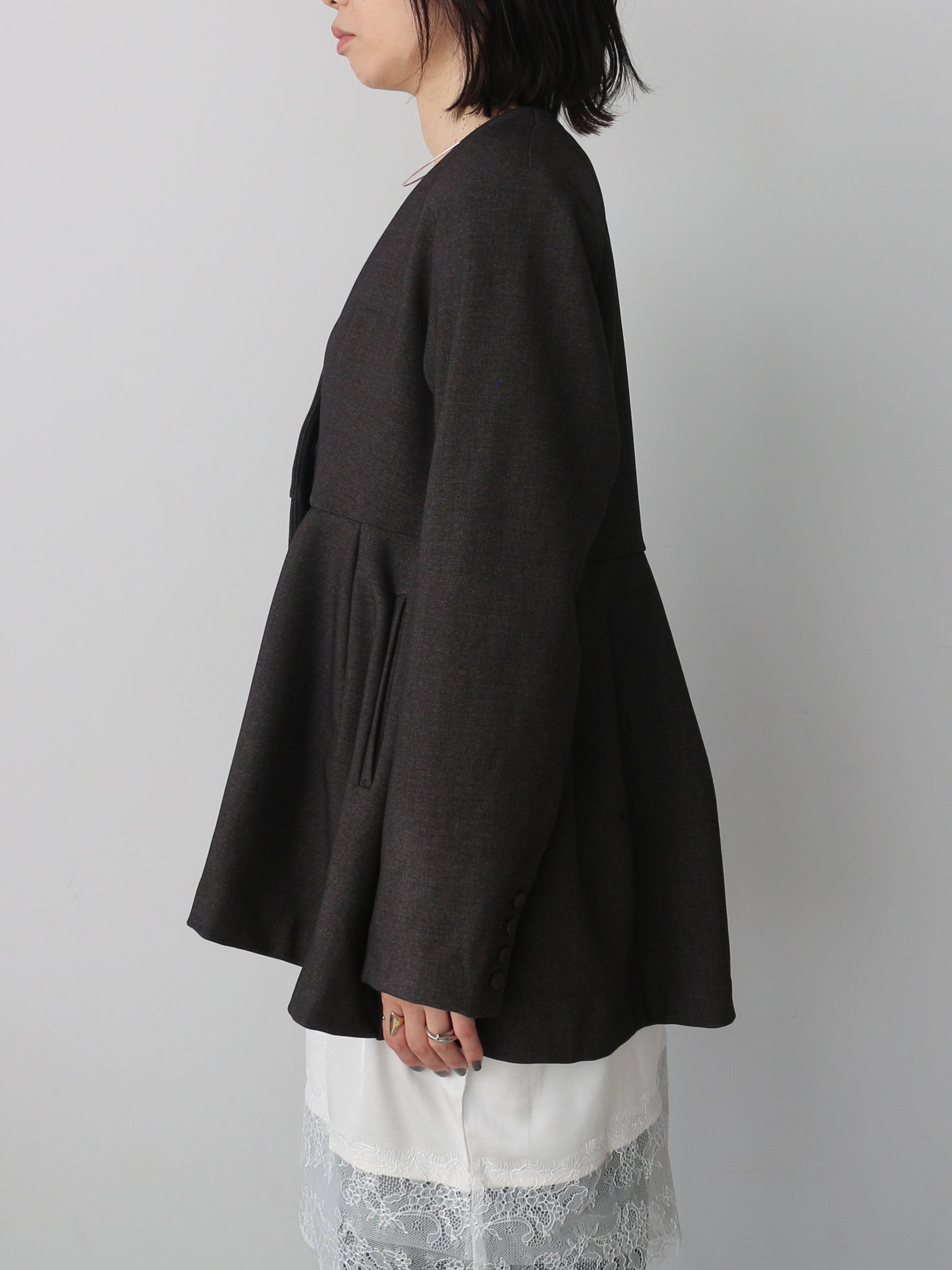 ノーカラーフレアジャケット　