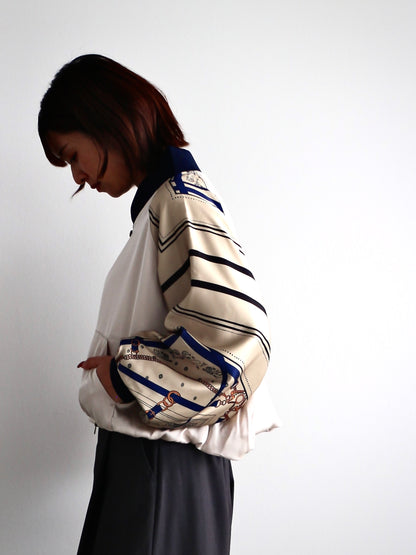 Pqran　【オリジナル図案】スカーフプリントブルゾン