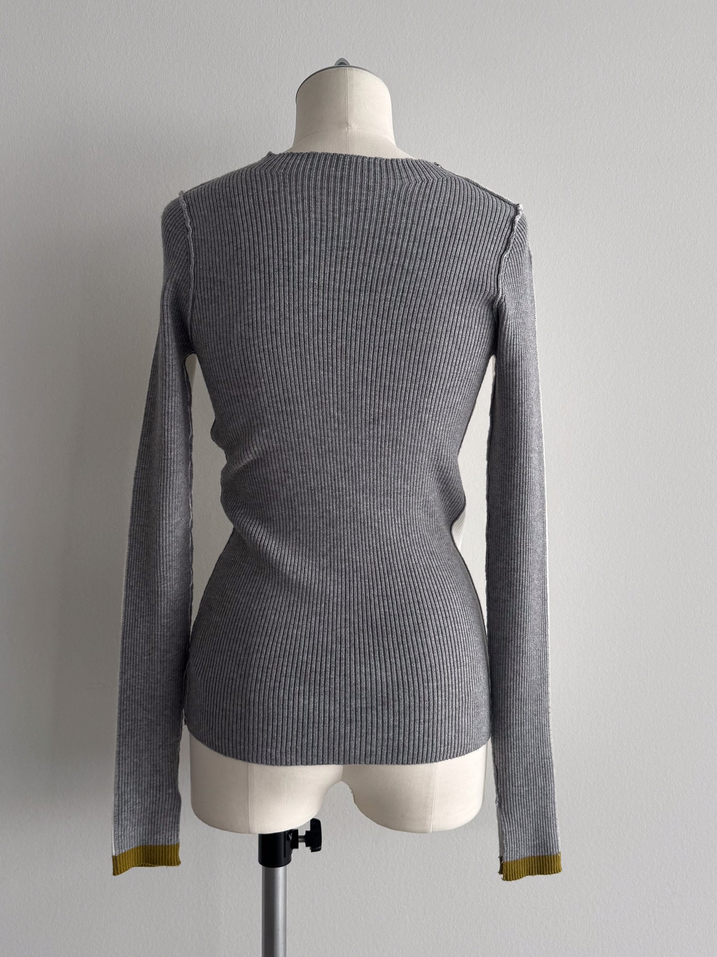 2WAY配色タートルネック