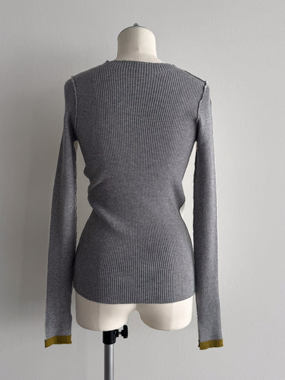 2WAY配色タートルネック