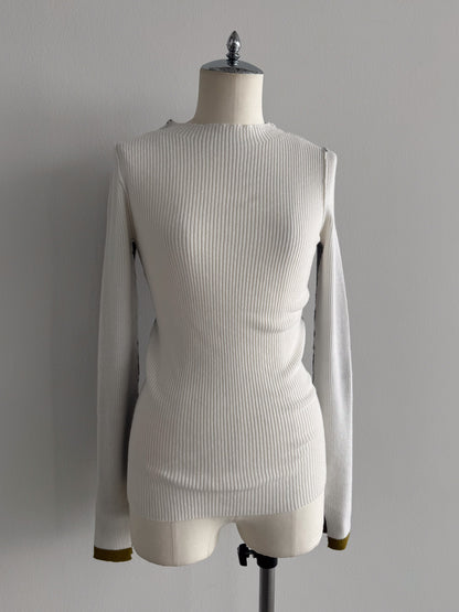 2WAY配色タートルネック