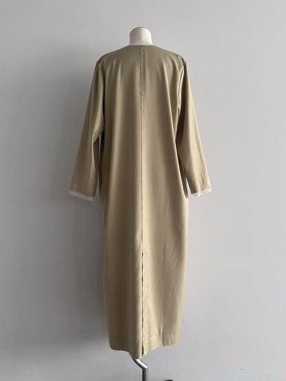 Vネックワンピース