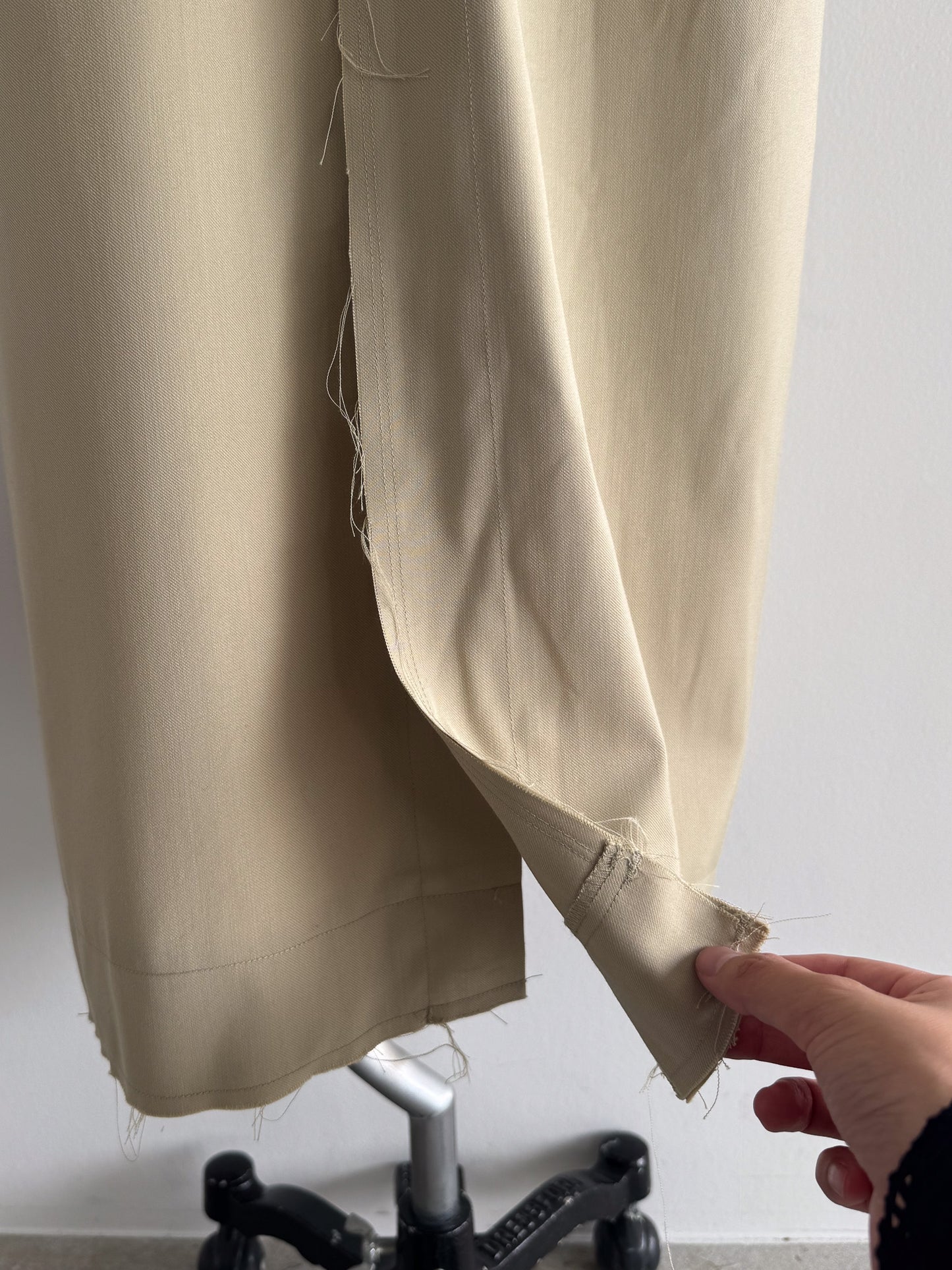 Vネックワンピース