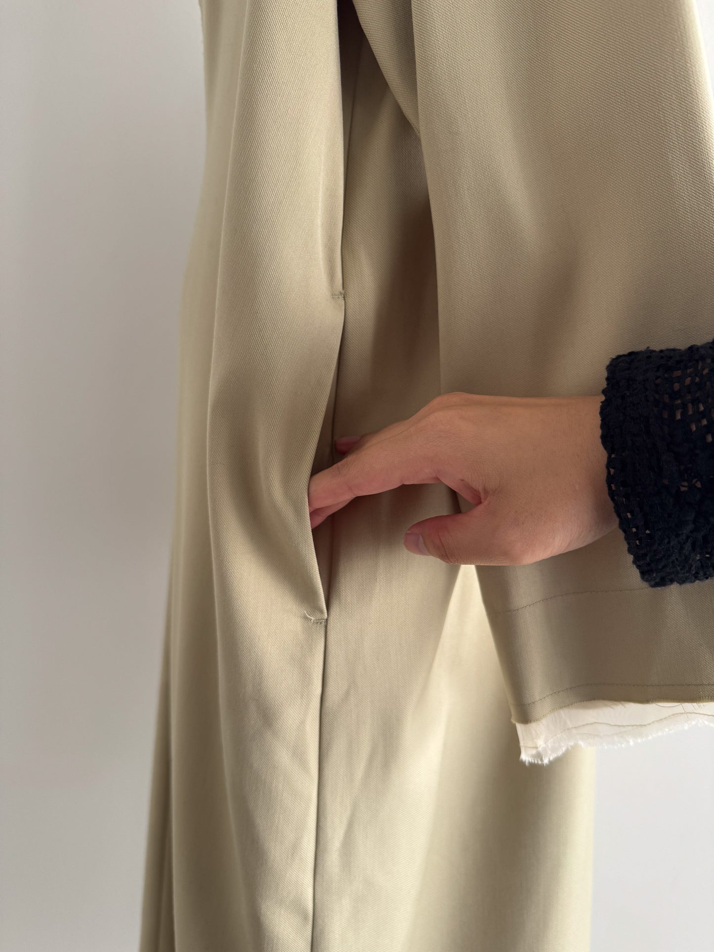 Vネックワンピース