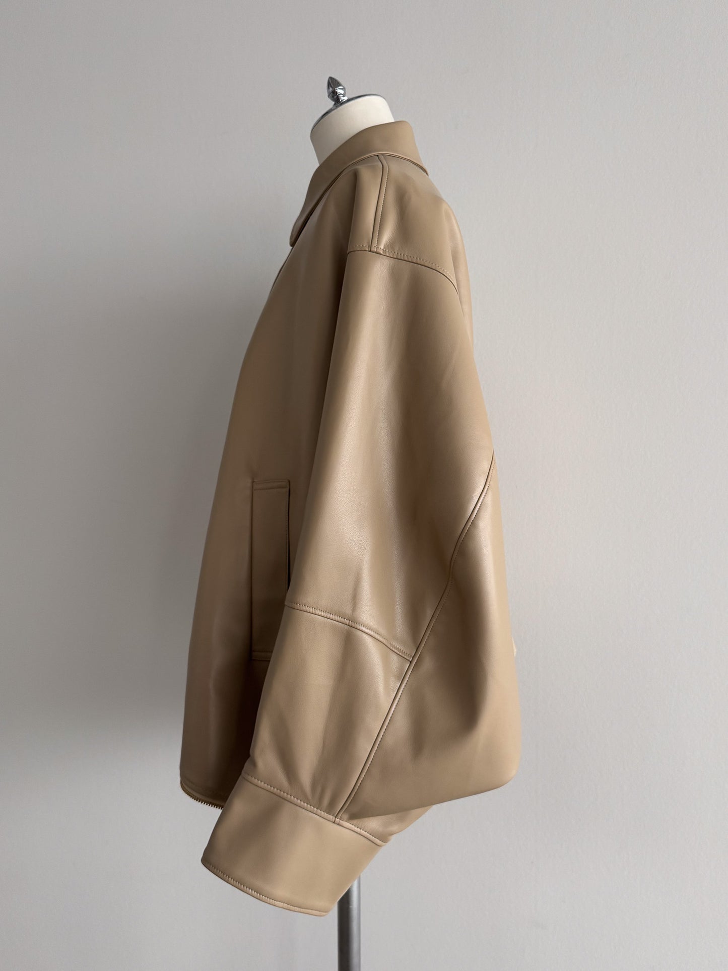 2WAY合皮ブルゾン