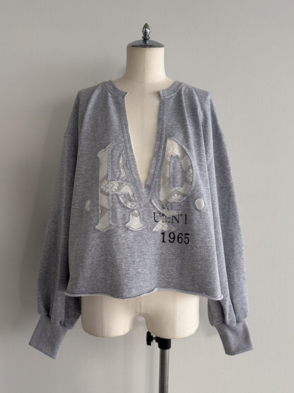 ロゴレーススウェットプルオーバー