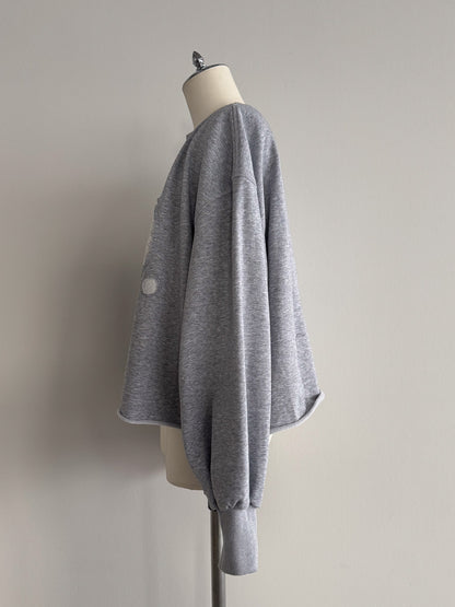 ロゴレーススウェットプルオーバー