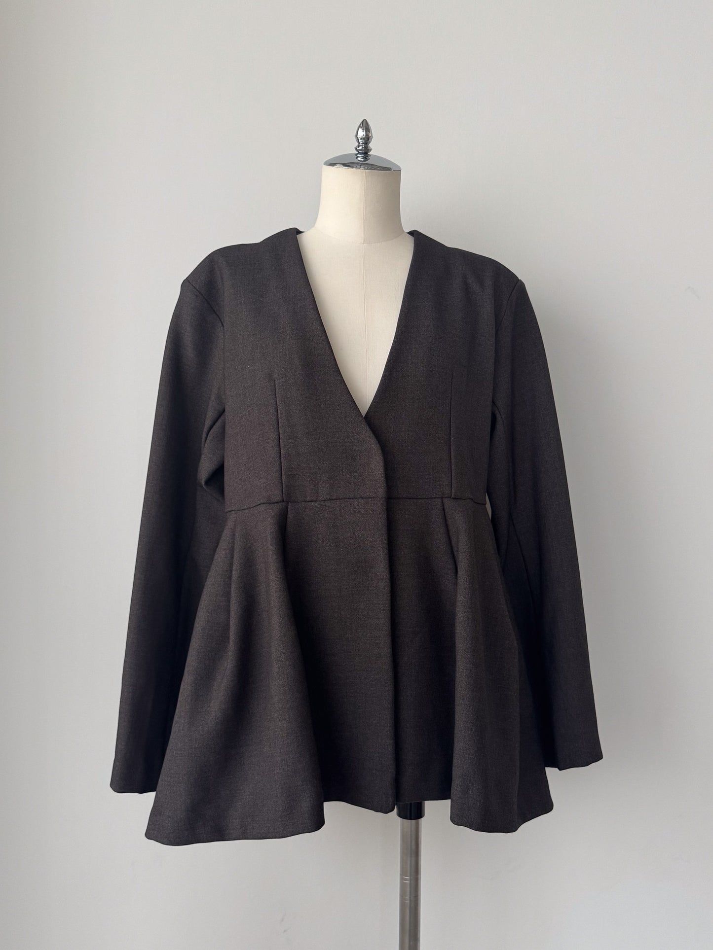 ノーカラーフレアジャケット　