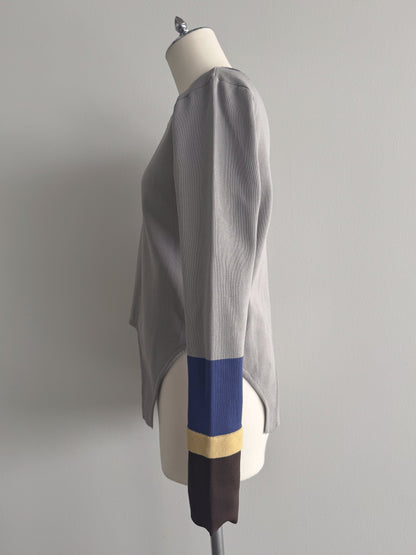 eru　配色スリーブニットトップス