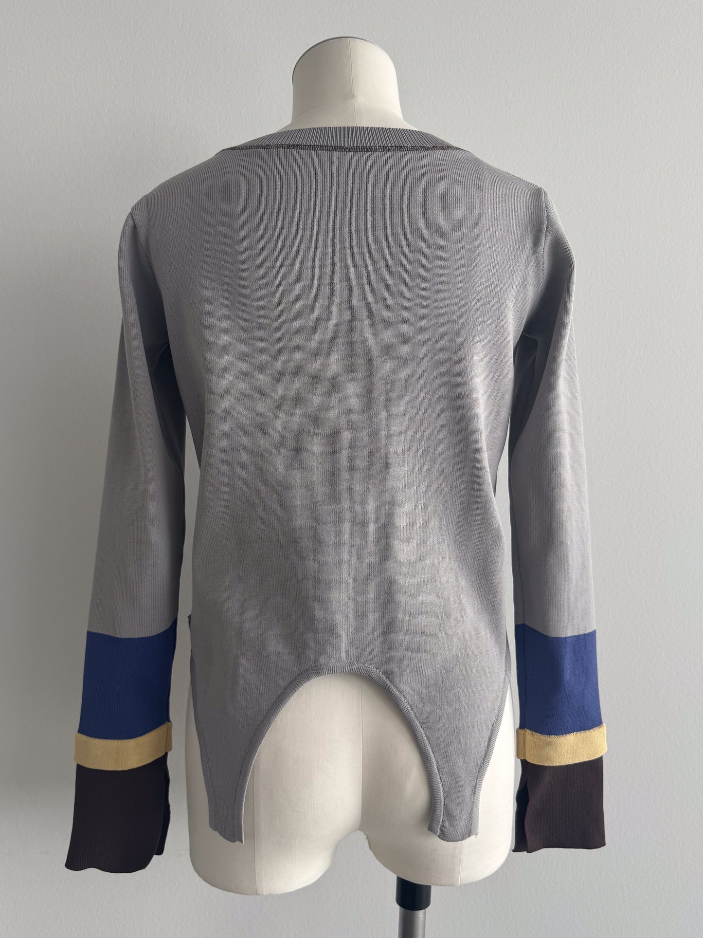 eru　配色スリーブニットトップス