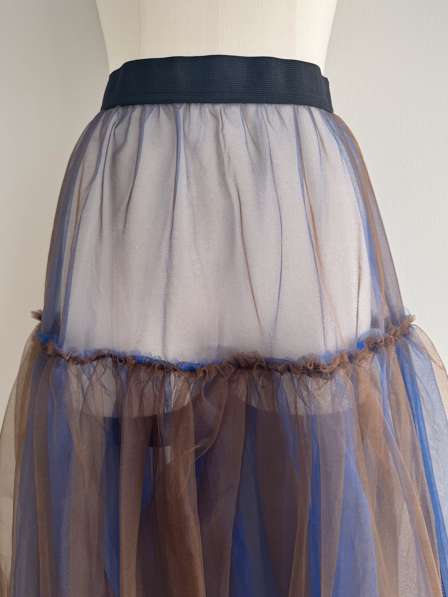 eru　チュールティアードチュチュスカート