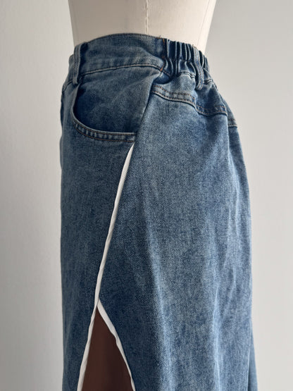 eru　スポーティラインデニムスカート