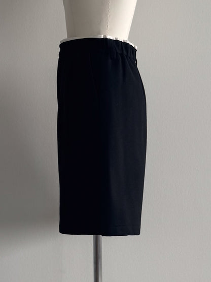 eru　タックハーフパンツ