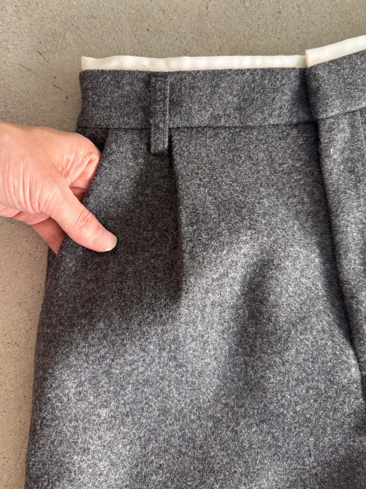 eru　タックハーフパンツ