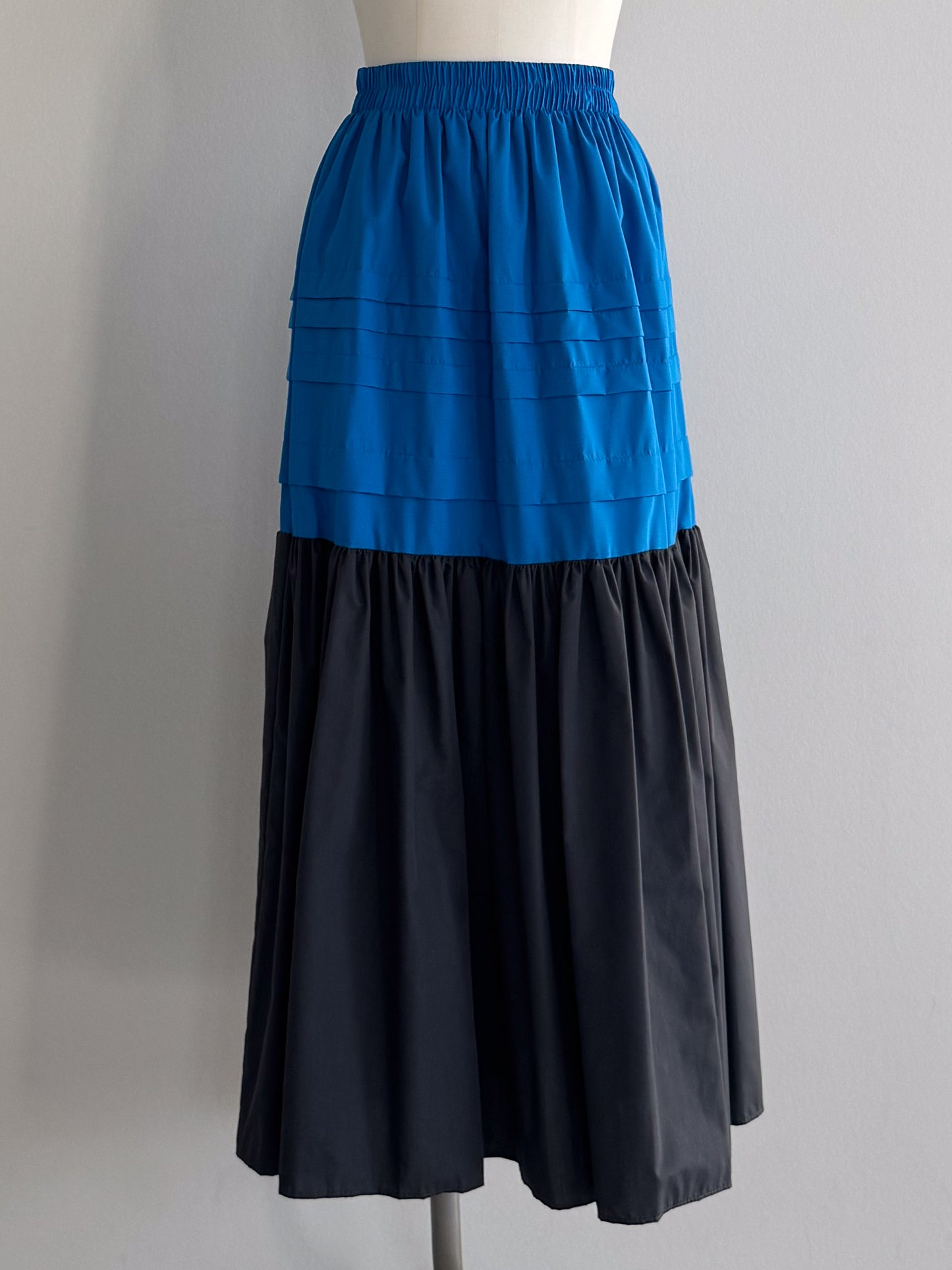 eru　バイカラーティアードSK