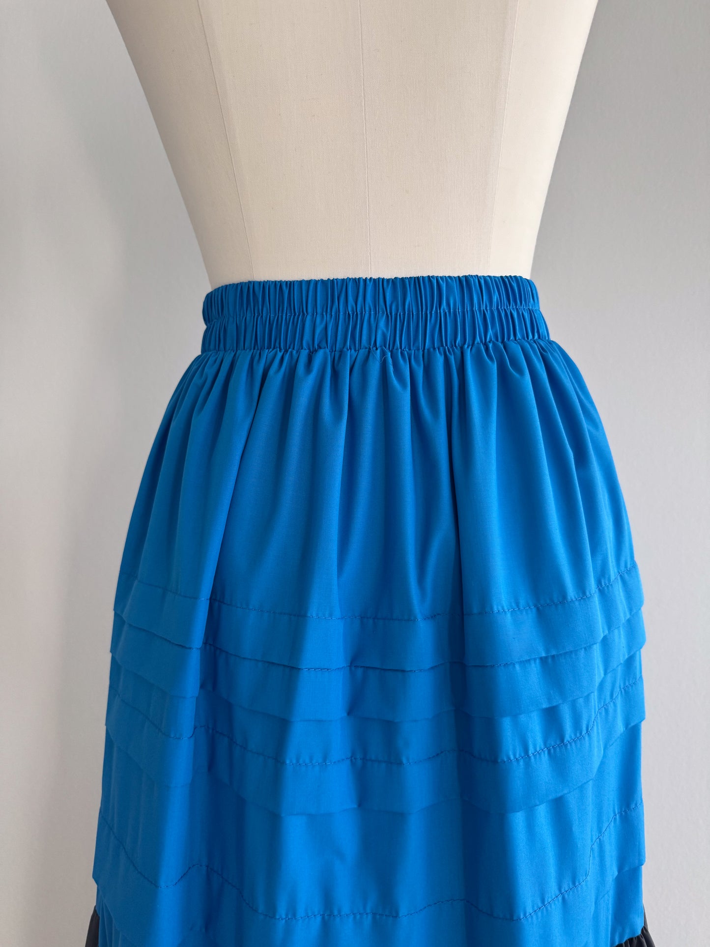 eru　バイカラーティアードSK