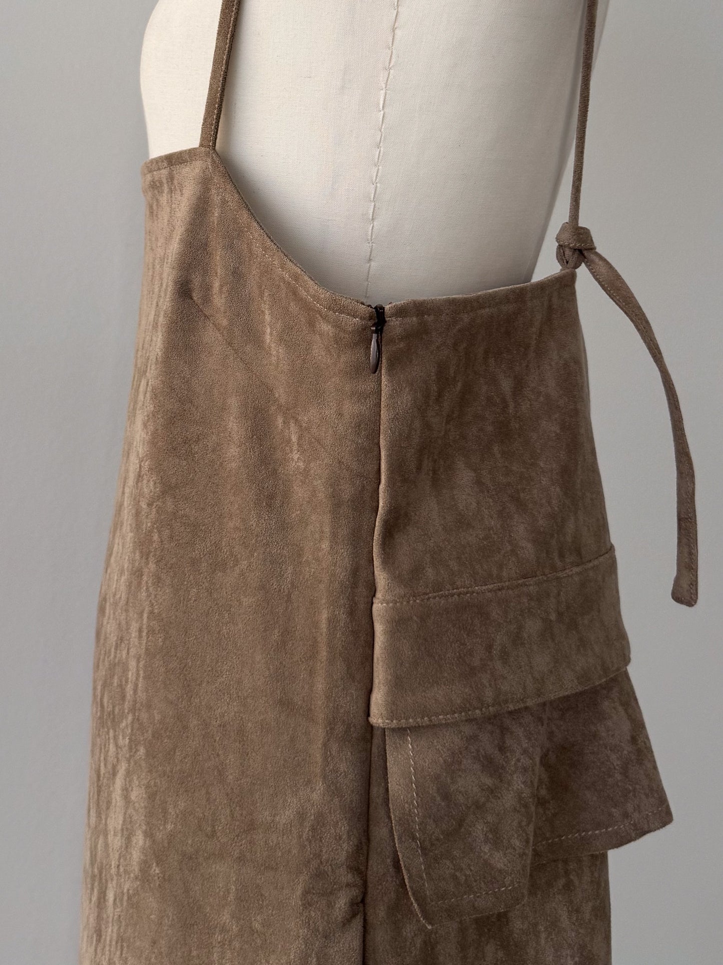 スエードキャミワンピース