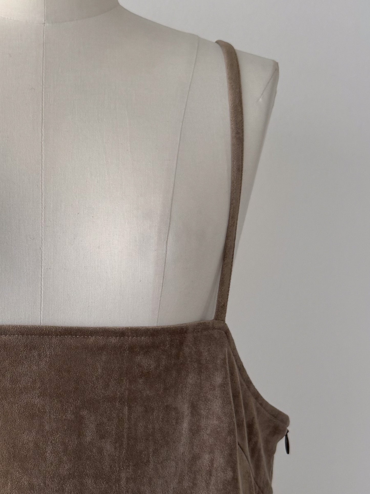 スエードキャミワンピース