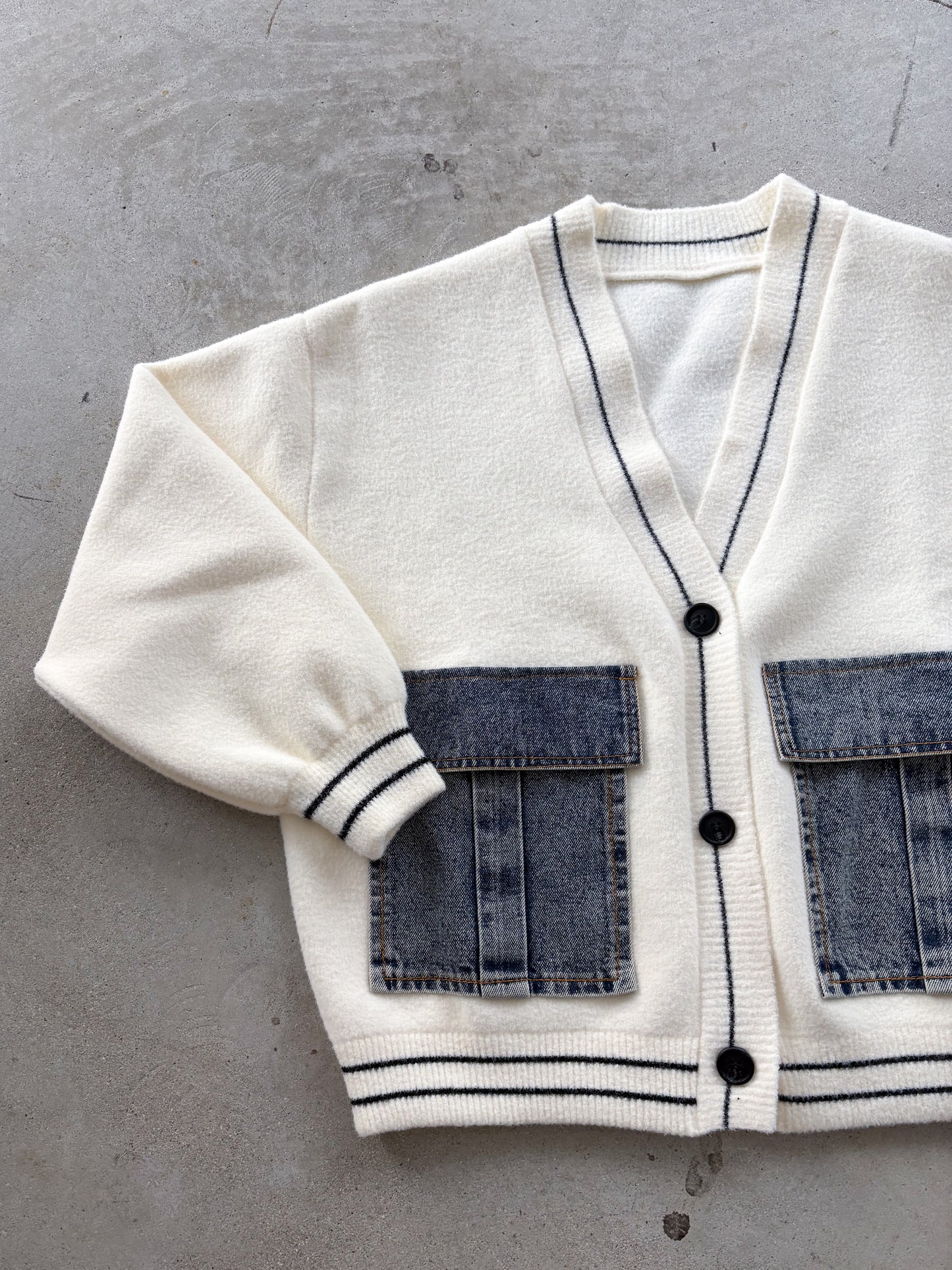 eru　デニムBIGポケットカーディガン