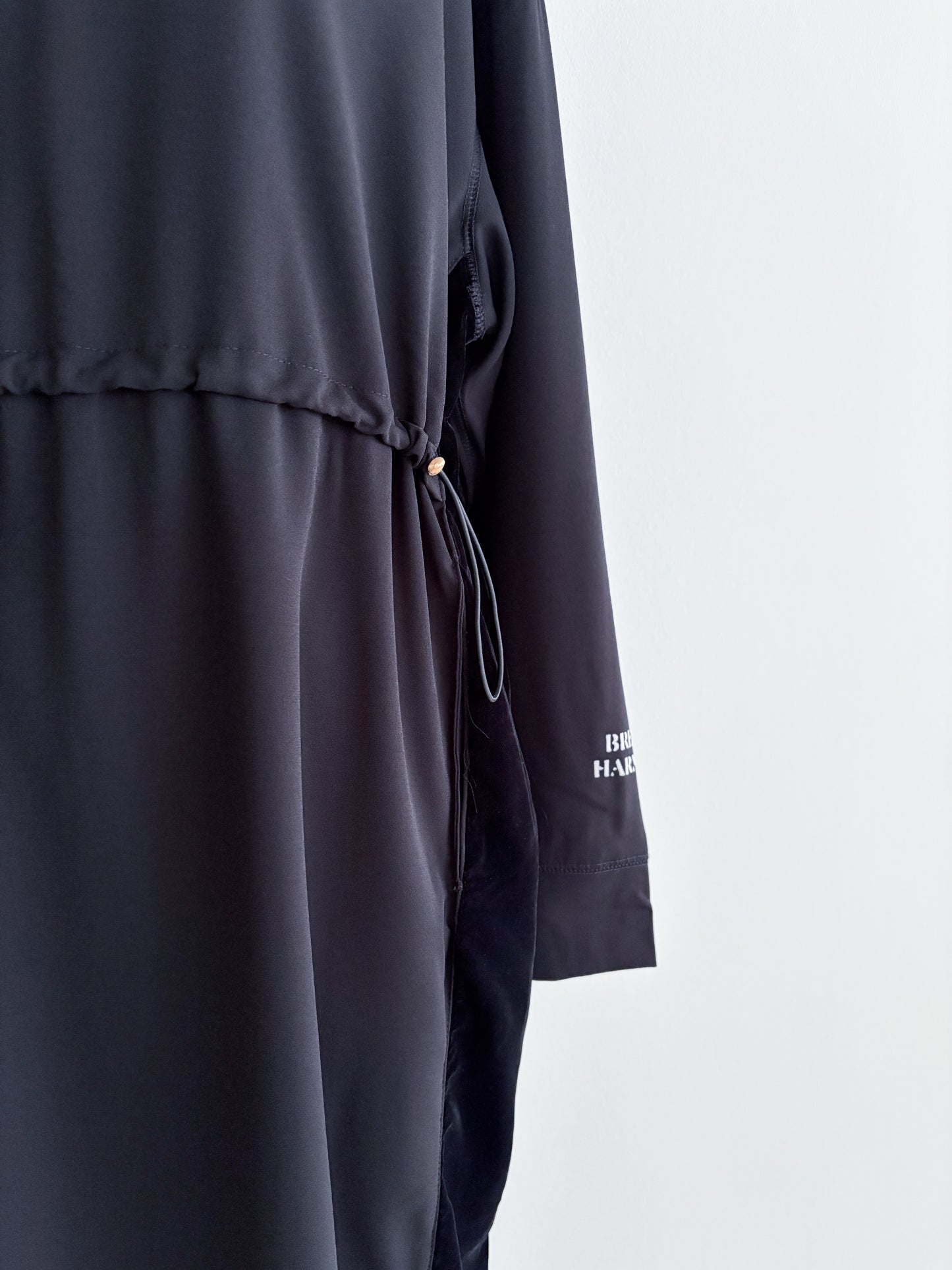 eru　【オリジナル図案】ロゴプリントワンピース