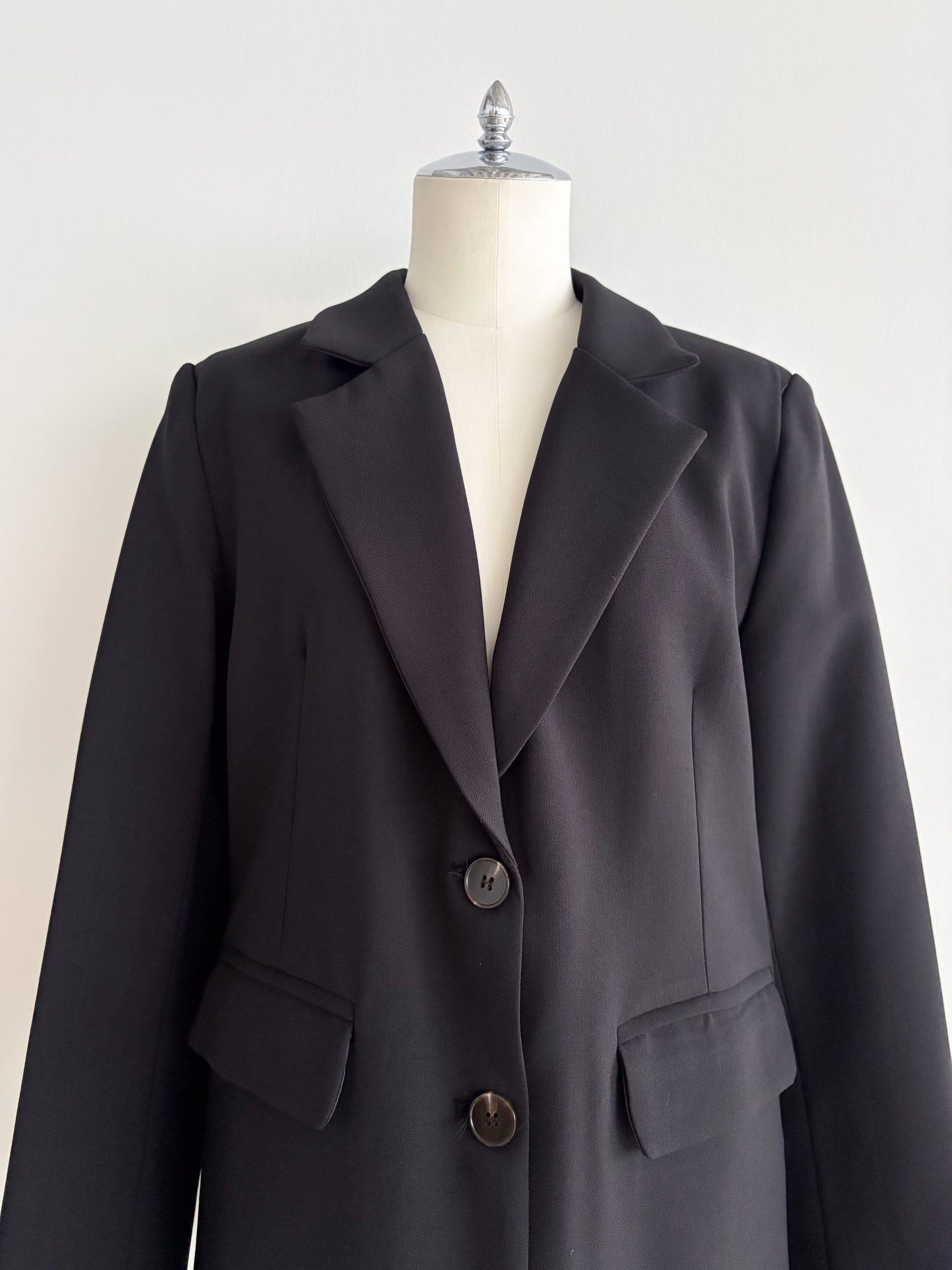 eru  バックデザインジャケット