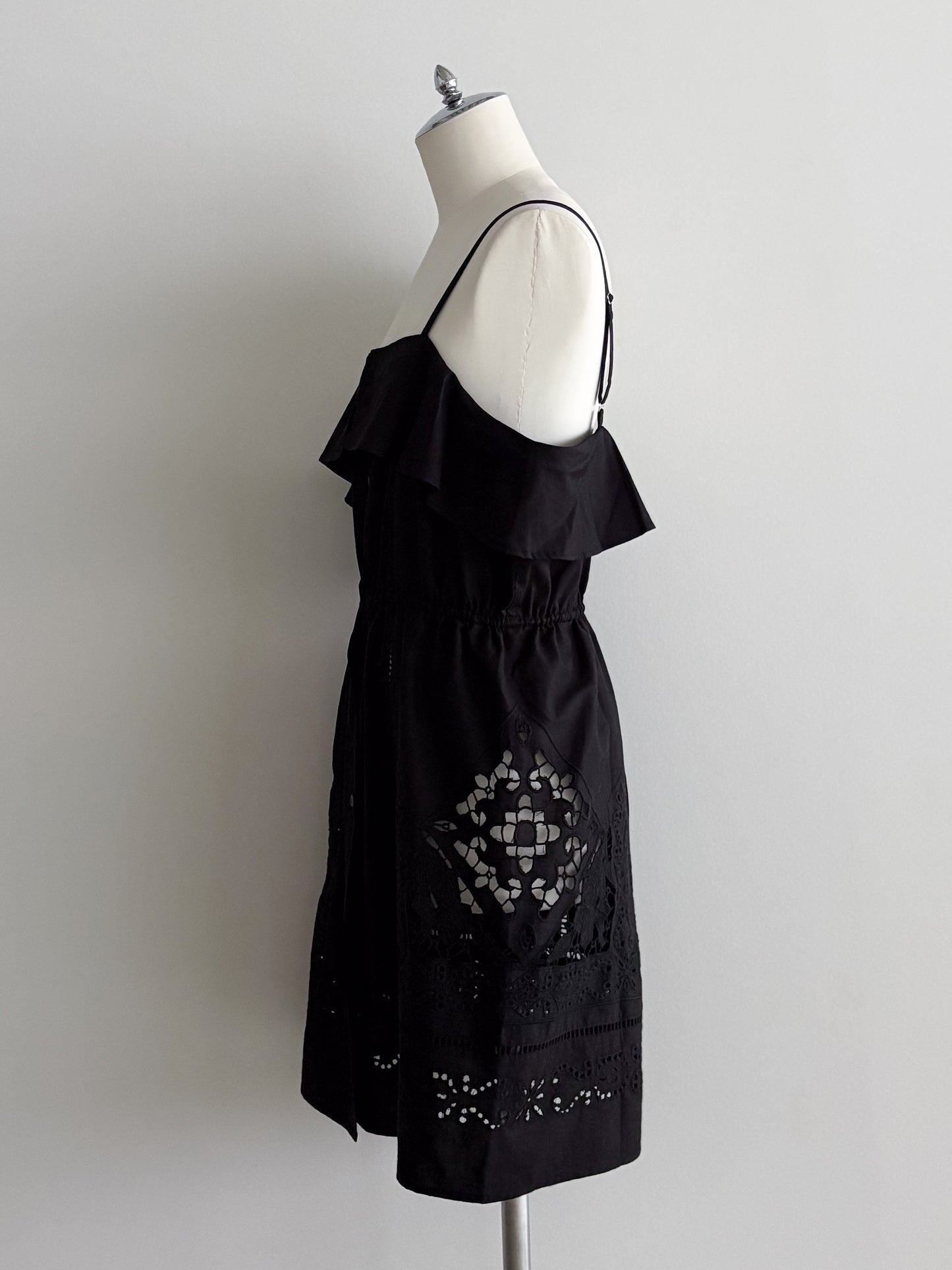 Pqran　【オリジナル図案】カットワーク刺繍ワンピース