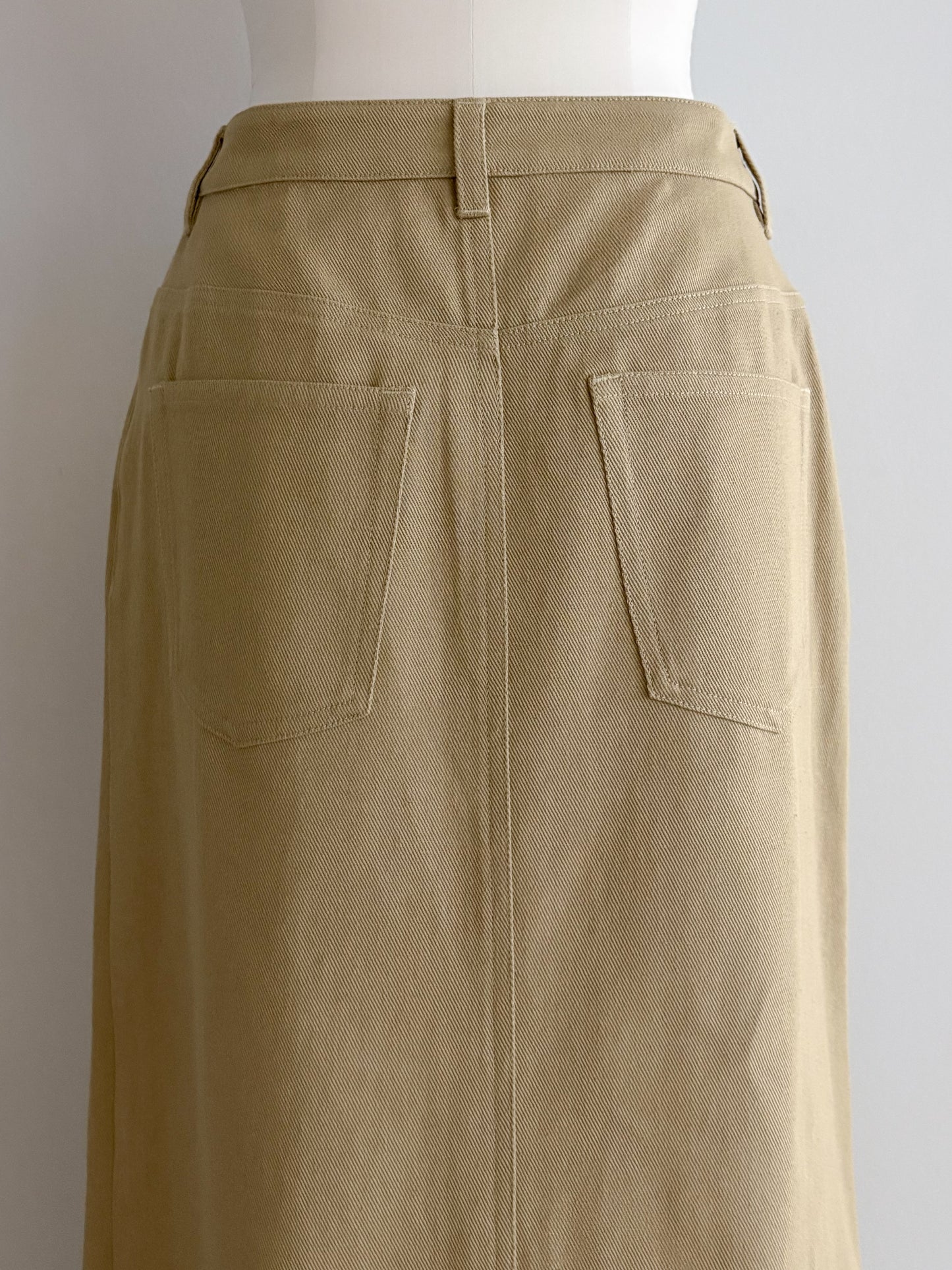 Pqran　【オリジナル図案】ウイスキープリント×刺繍スカート