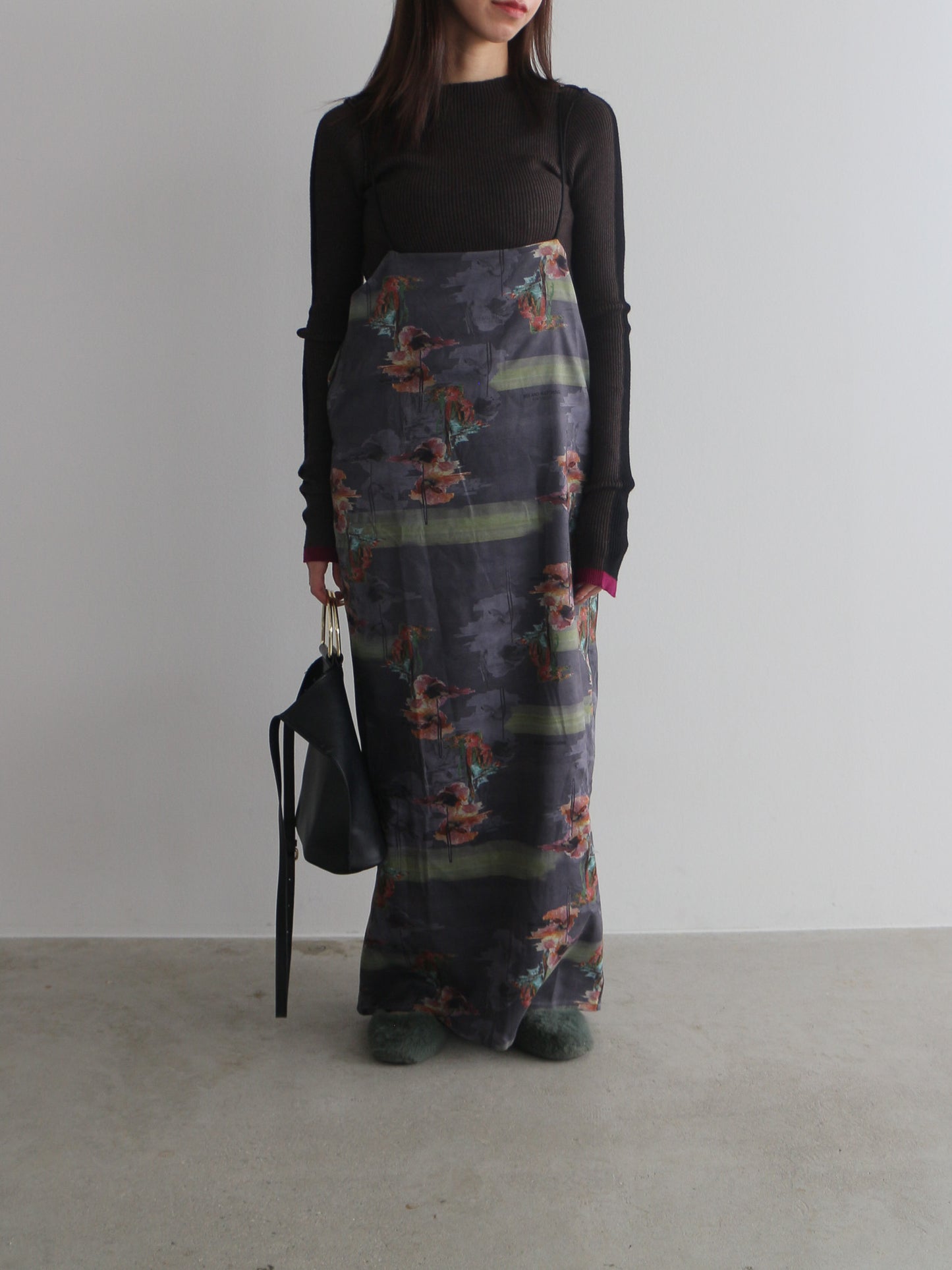 フラワープリントキャミワンピース