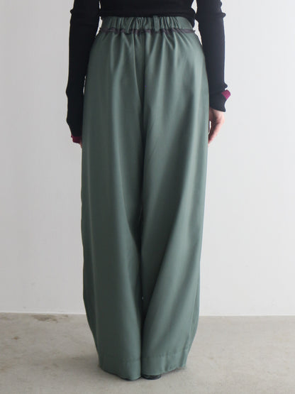 フロントアシメパンツ