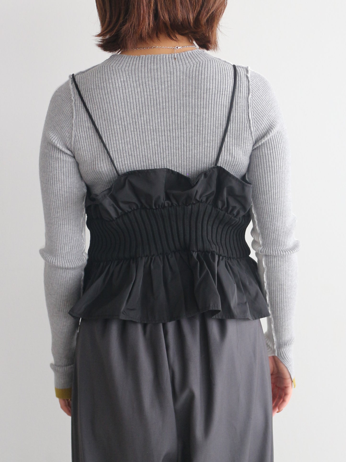 タフタ×ニットビスチェ