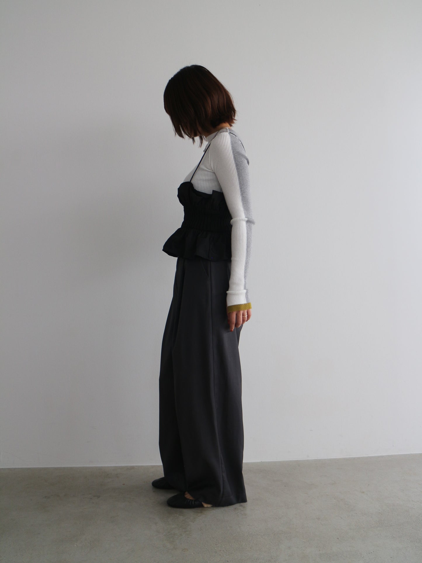 タフタ×ニットビスチェ