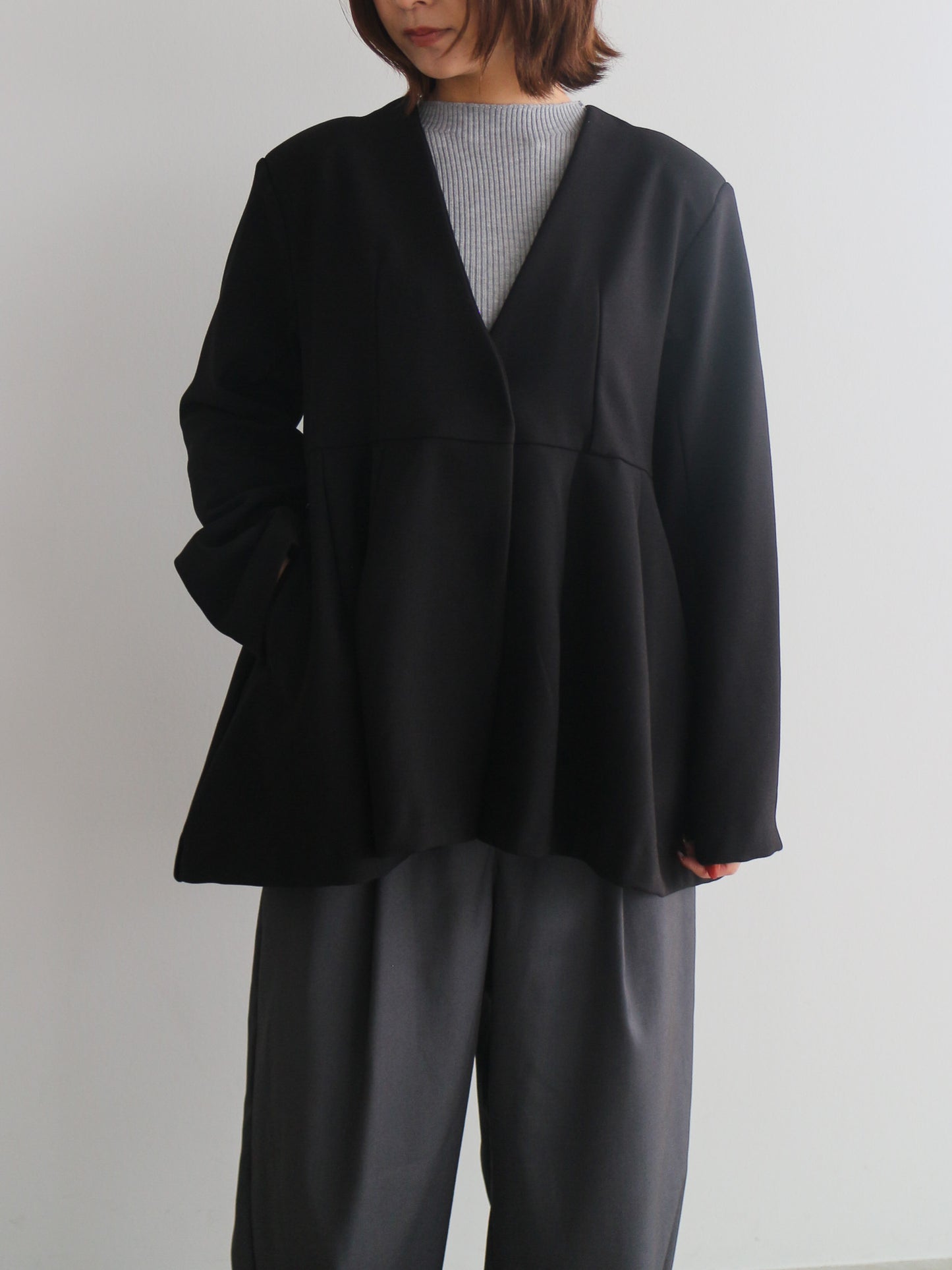 ノーカラーフレアジャケット　