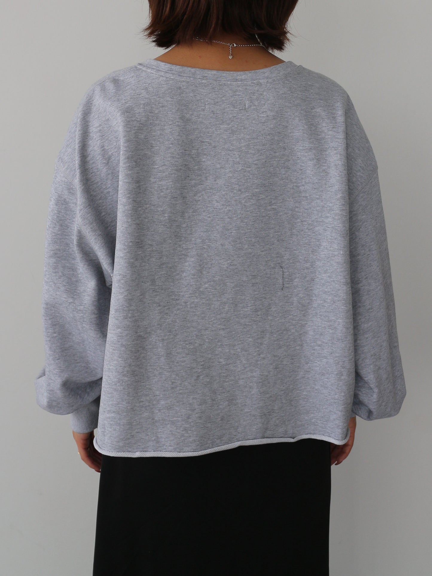 ロゴレーススウェットプルオーバー