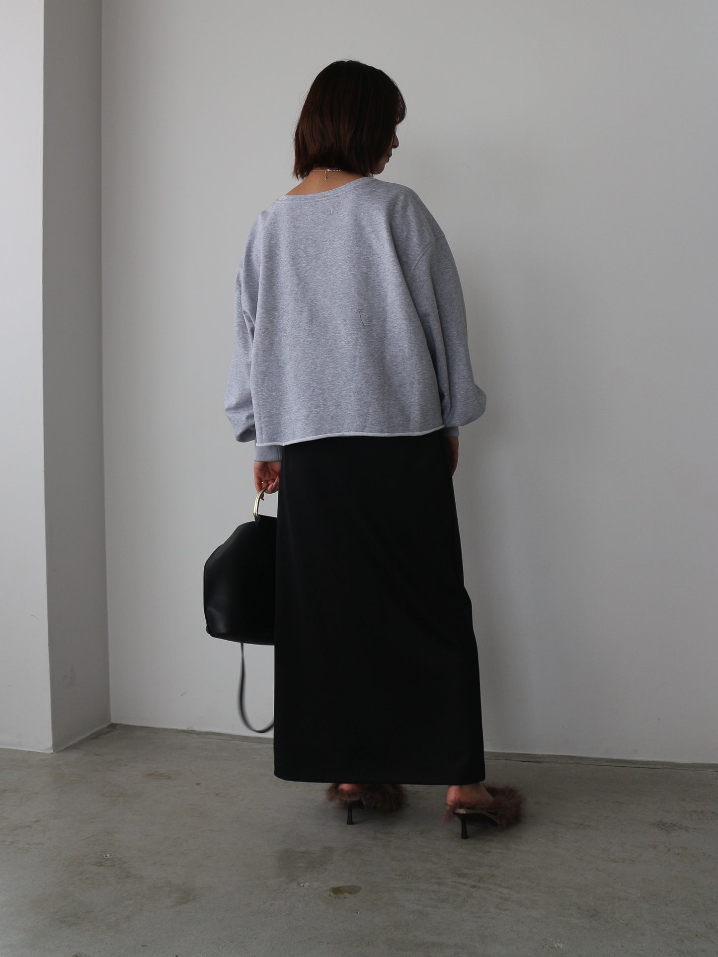 ロゴレーススウェットプルオーバー