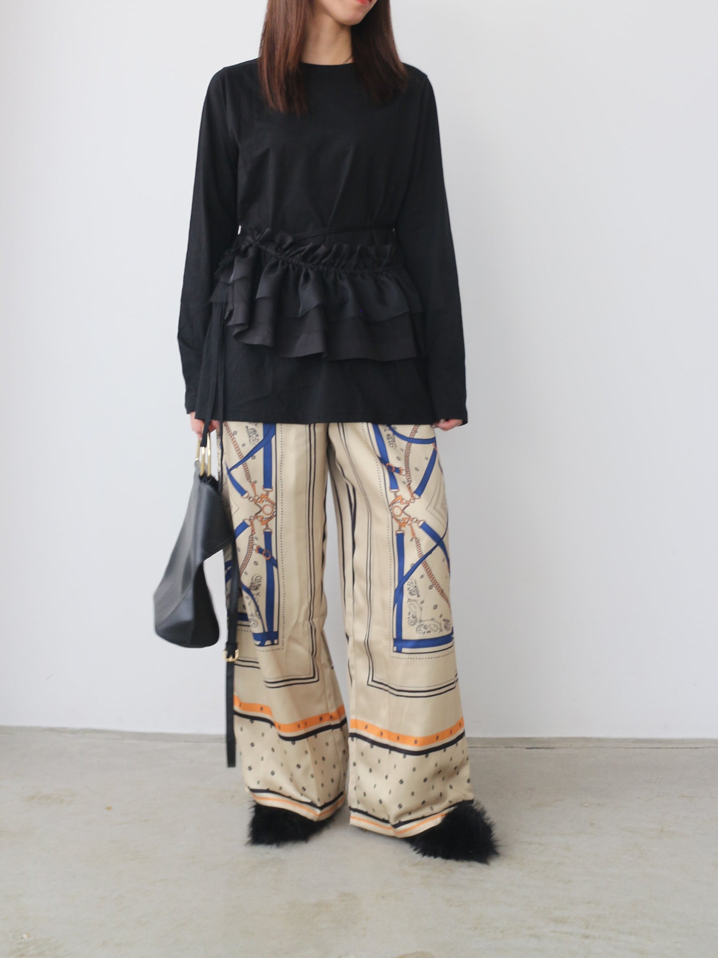 スカーフプリントパンツ