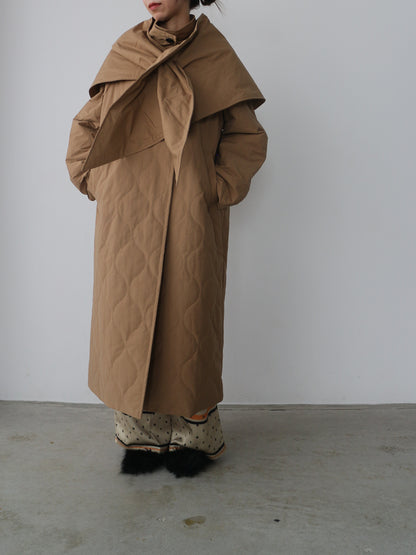 ストール付きキルティングコート