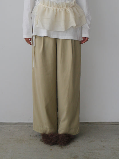 フロントアシメパンツ