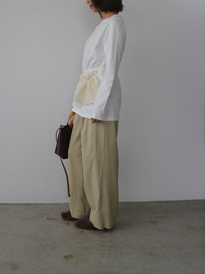 フロントアシメパンツ