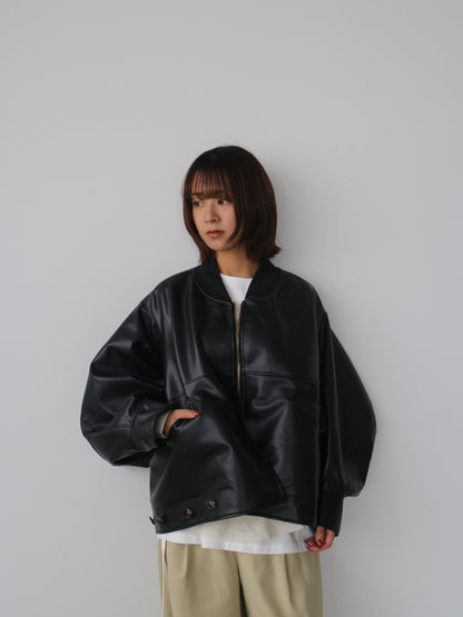 2WAY合皮ブルゾン