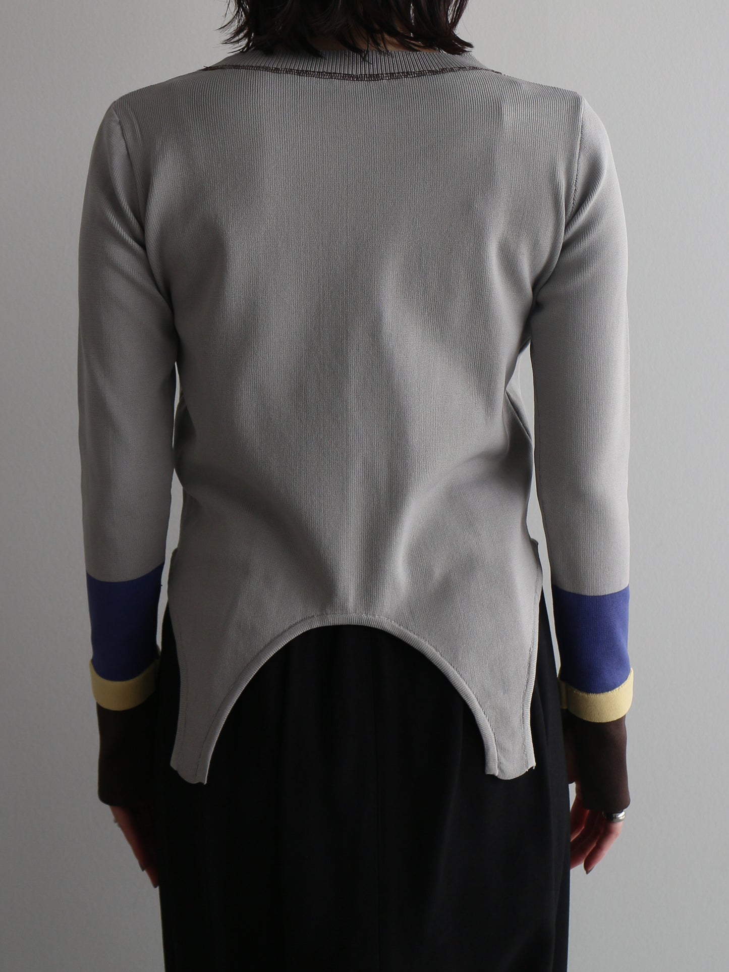 eru　配色スリーブニットトップス