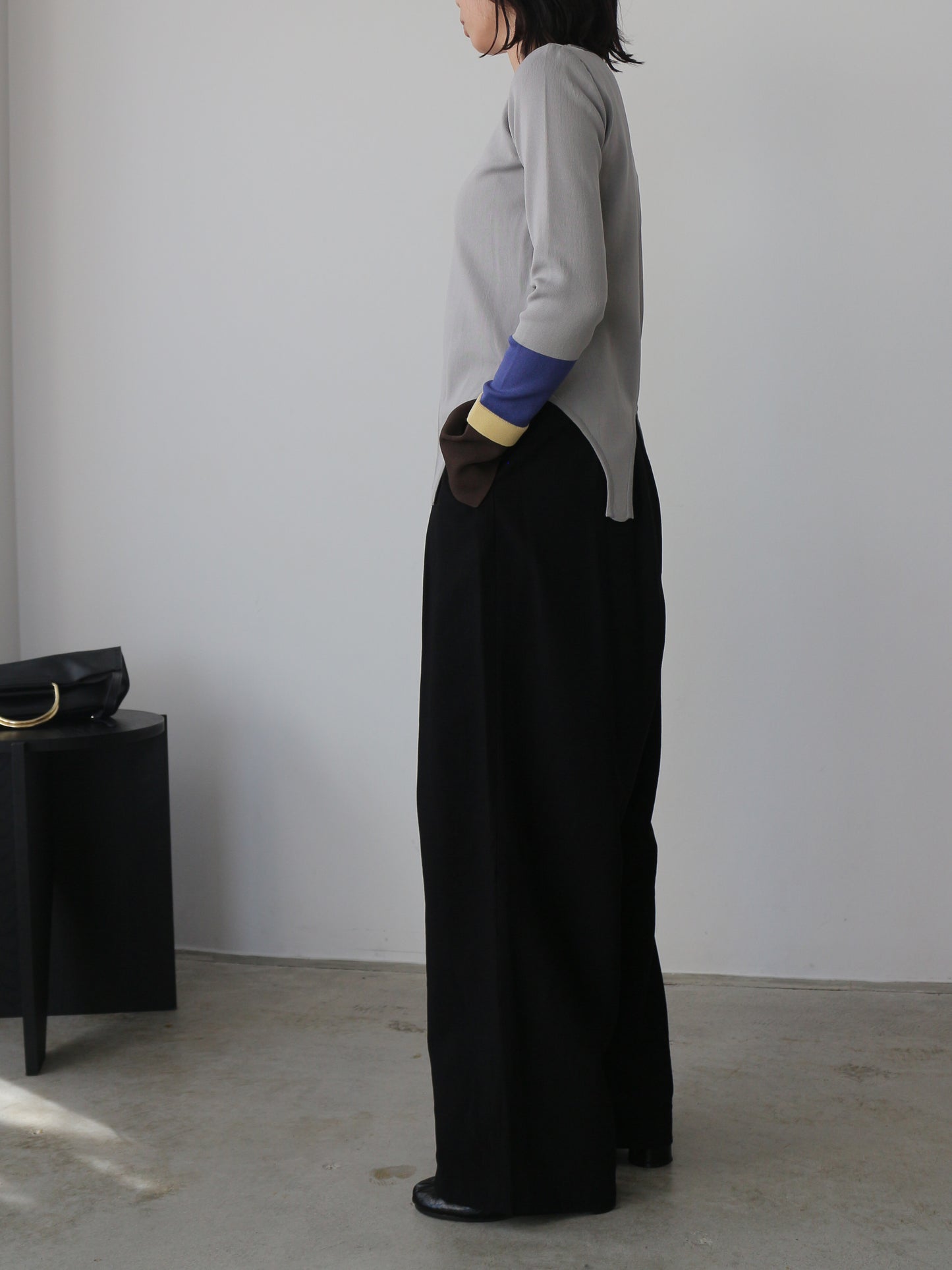 eru　配色スリーブニットトップス